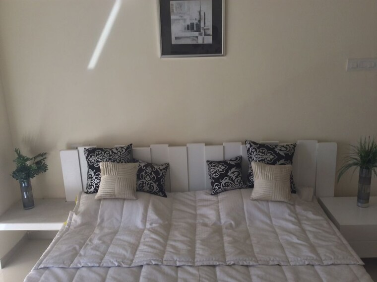 Bedroom, gera-greens-ville-sky-villas 4 Bedroom 2877 Sq.Ft. Penthouse In Kharadi Pune 10444604