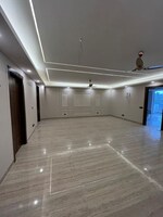 4 BHK + Servant Room 1950 Sq.Ft. Builder Floor in Emaar Emerald Floors Premier