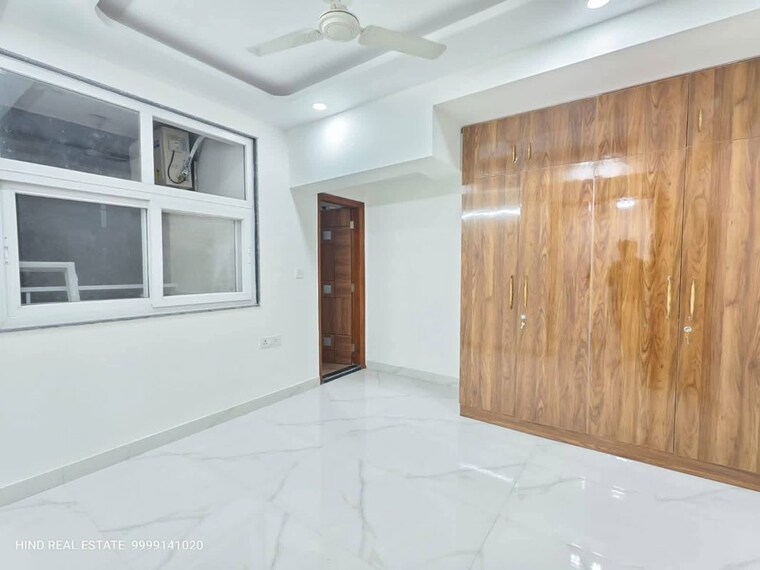 Room, saket 2 Bedroom 1050 Sq.Ft. Apartment In Saket Delhi 10447717