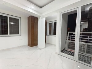 2 BHK Apartment For Rent in Saket