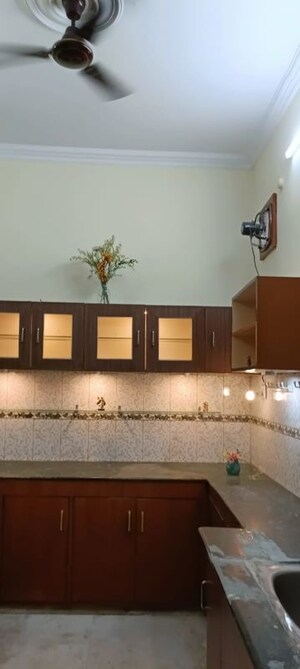 Furnished Amenities in 2 BHK Independent House at Viram Khand – for Rent