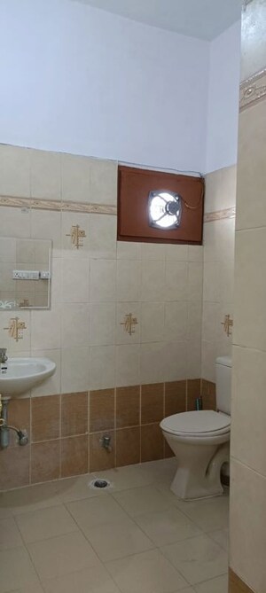 Bathroom in 2 BHK Independent House at Viram Khand – for Rent