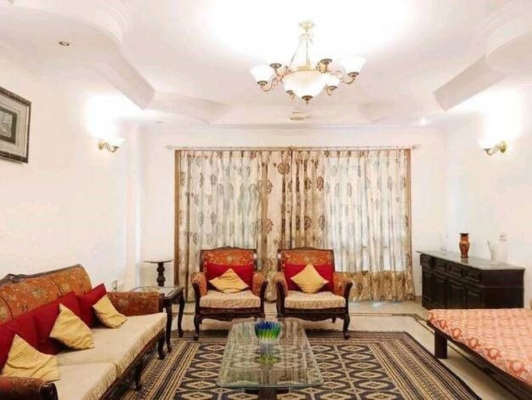 Bedroom, greater kailash ii 4 Bedroom 400 Sq.Yd. Builder Floor In Greater Kailash ii Delhi 10447601
