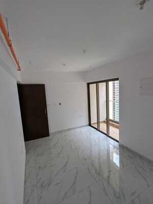 1.5 BHK Apartment For Rent in Godrej Emerald, Ghodbunder Road