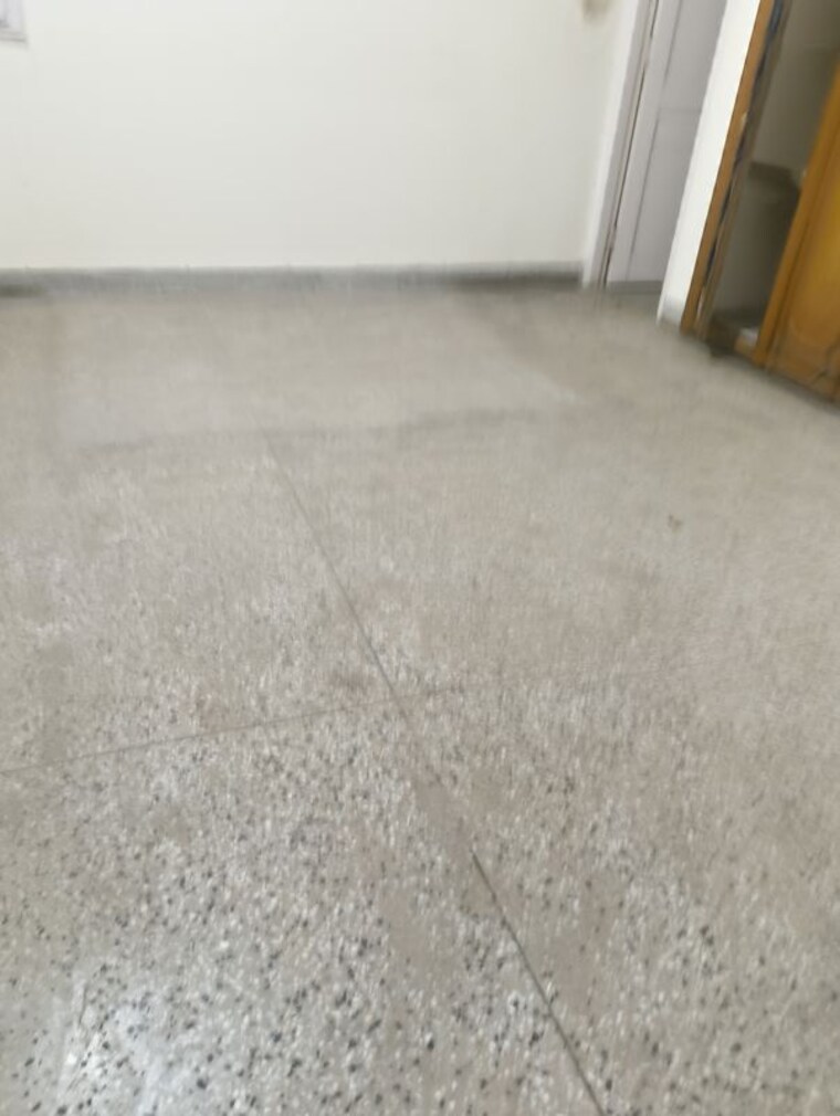 Room, jawahar nagar 3.5 Bedroom 1550 Sq.Ft. Apartment In Jawahar Nagar Delhi 10447707