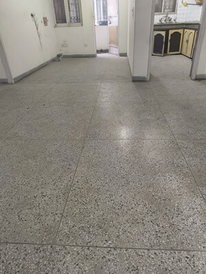Parking in 3.5 BHK Apartment at Jawahar Nagar – for Sale
