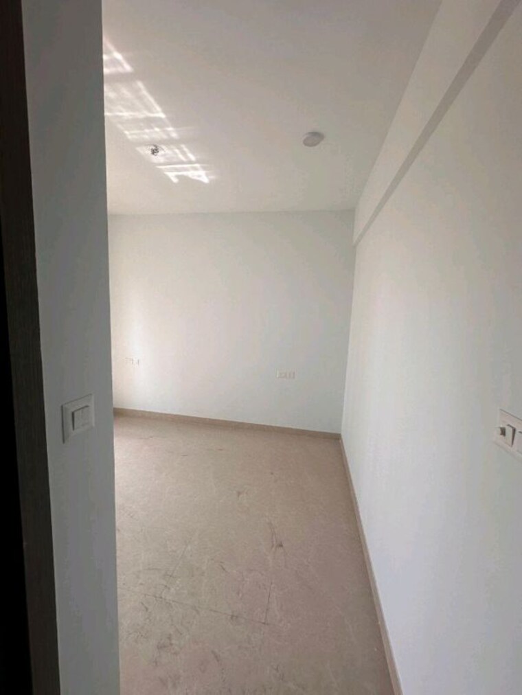 undefined, risland-the-icon 2 Bedroom 670 Sq.Ft. Apartment In Dhokali Thane 10447752