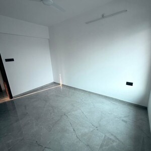 Room in 3 BHK Apartment at Unique Youtopia, Kharadi – for Rent