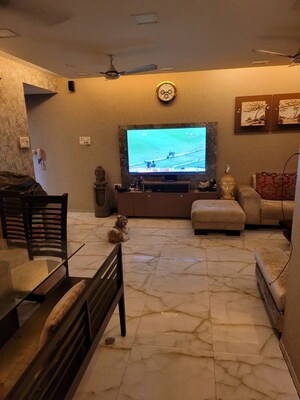 2.5 BHK Apartment For Sale in Oberoi Realty Springs, Andheri West