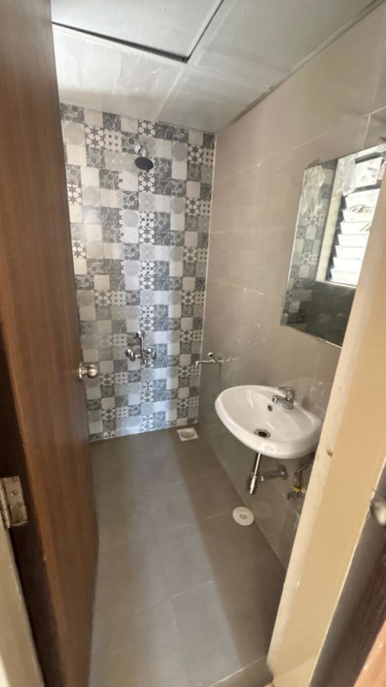 Bathroom, dosti-greater-thane 1 Bedroom 320 Sq.Ft. Apartment In Kalher Thane 10447803