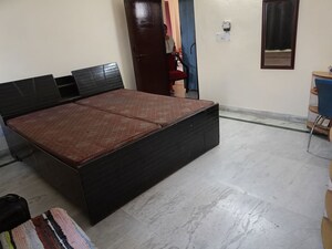 Room in  Pg at Sector 56 – for Rent