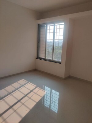 Room in 3 BHK Apartment at Kohinoor Zen Estate, Kharadi – for Rent