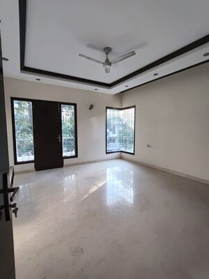 Room in 3 BHK Builder Floor at Ireo Savannah, Sohna Sector 35 – for Sale