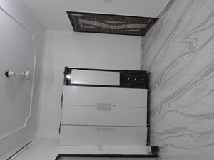 Furnished Amenities in 2 BHK Builder Floor at Raj Nagar Extension – for Rent