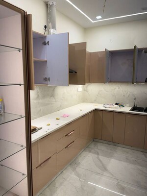 Kitchen in 2 BHK Independent House at Shimla Bypass Road – for Rent