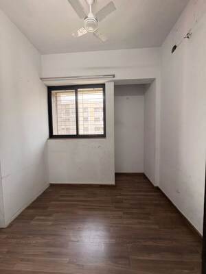 Room in 1.5 BHK Apartment at Lodha Palava Eviva K To T Urbano A C F and I To T, Dombivli East – for Rent