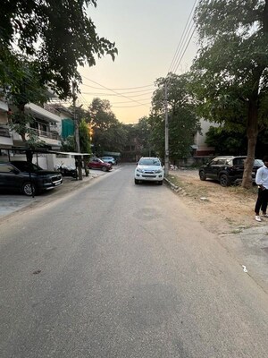 Parking in 5 BHK Villa at SS The Lilac, Sector 49 – for Sale