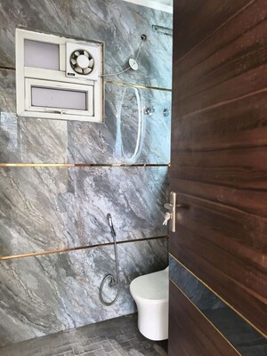 Staircase in 3 BHK Builder Floor at Ardee City, Sector 52 – for Rent
