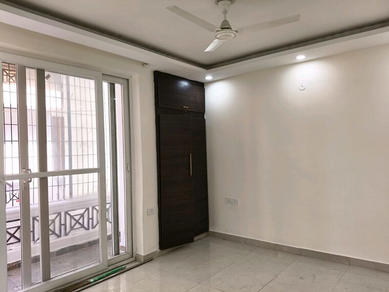 Room, ardee-city 3 Bedroom 300 Sq.Yd. Builder Floor In Sector 52 Gurgaon 10447930