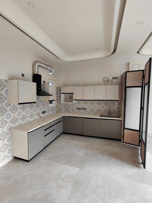 Kitchen in 2 BHK Builder Floor at Laxman Chowk – for Rent