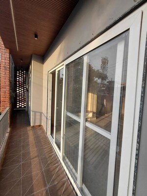 Building Lobby in 2 BHK Builder Floor at Laxman Chowk – for Rent