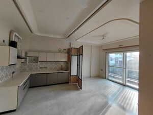 Kitchen in 2 BHK Builder Floor at Laxman Chowk – for Rent