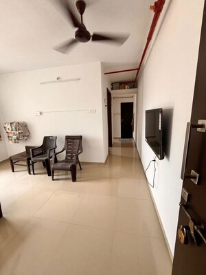 Team Area in 2 BHK Apartment at Puranik Hometown, Ghodbunder Road – for Rent