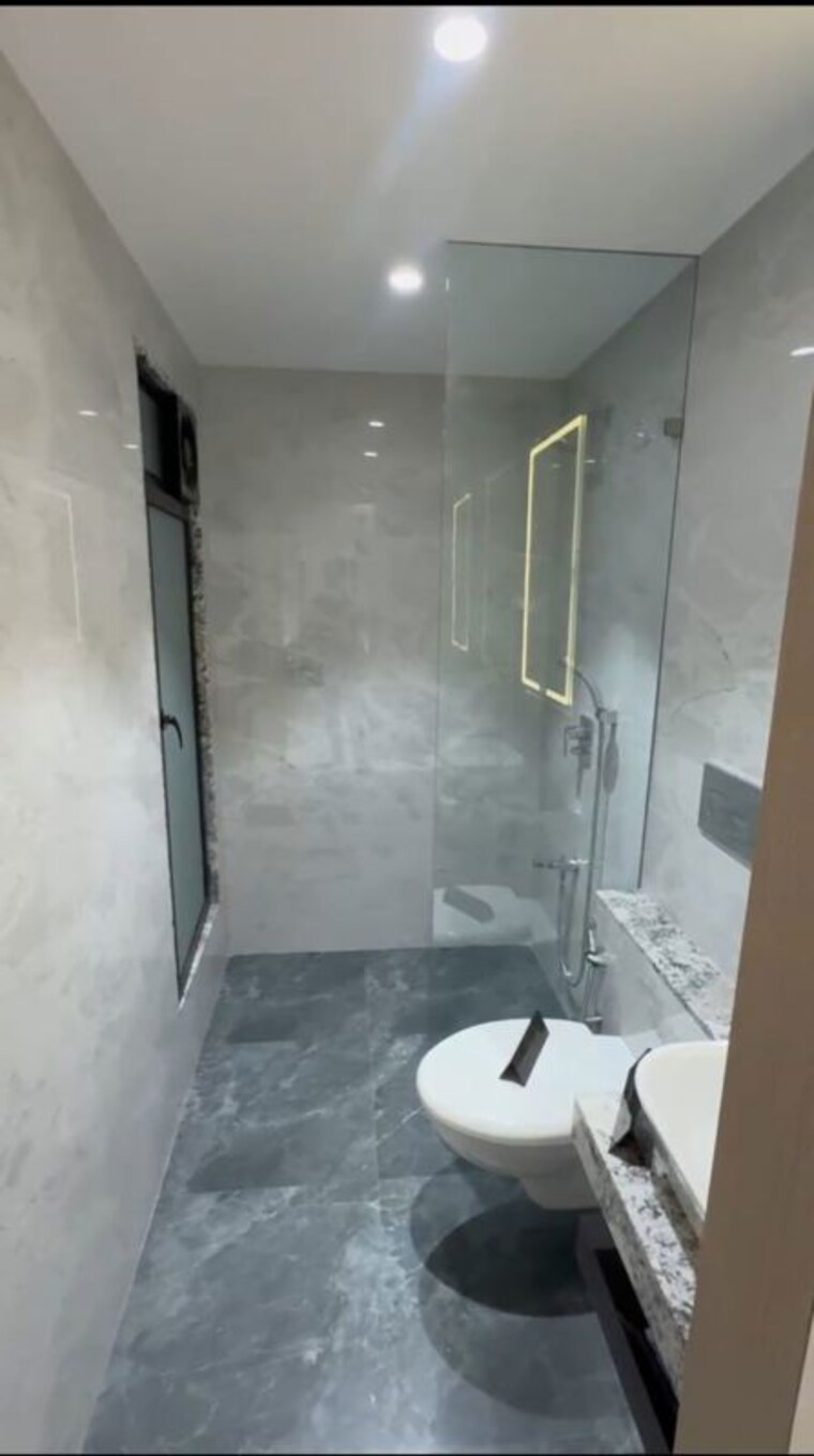 Bathroom, crystal-prime-meridian 1 Bedroom 436 Sq.Yd. Apartment In Ghatkopar East Mumbai 10447946