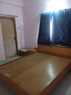 Living Room in 2.5 BHK Apartment at Vastrapur – for Rent