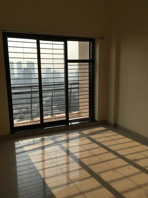 Dining area in 2 BHK Apartment at K Raheja Heights, Malad East – for Sale