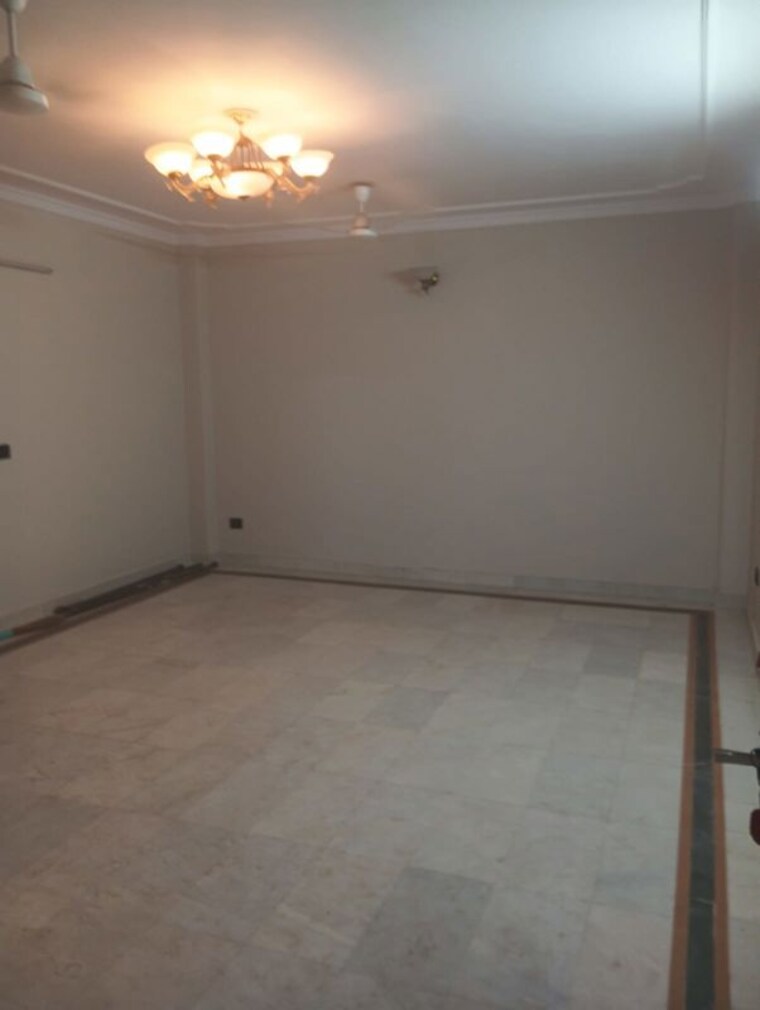 Room, garhi 4 Bedroom 2250 Sq.Ft. Independent House In Garhi Delhi 10448025