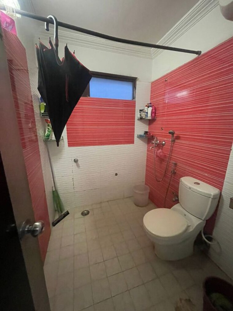 Bathroom, nerul sector 21 6+ Bedroom 10500 Sq.Ft. Villa In Nerul Sector 21 Navi Mumbai 10447744