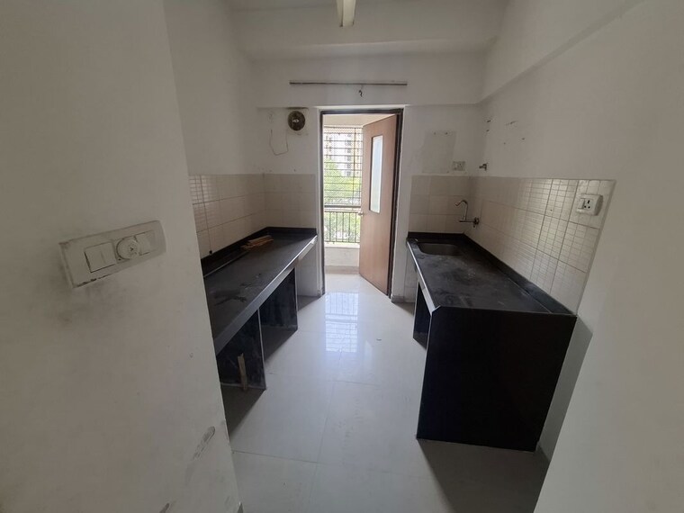 Kitchen, lodha-casa-bella 2.5 Bedroom 800 Sq.Ft. Apartment In Dombivli East Thane 10448038