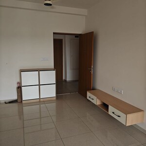 Room in 2 BHK Apartment at Sobha Dream Gardens, Thanisandra Main Road – for Rent