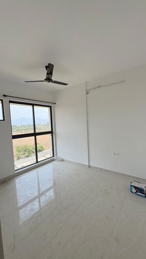 Room in 2 BHK Apartment at Lodha Codename Premier, Dombivli East – for Rent