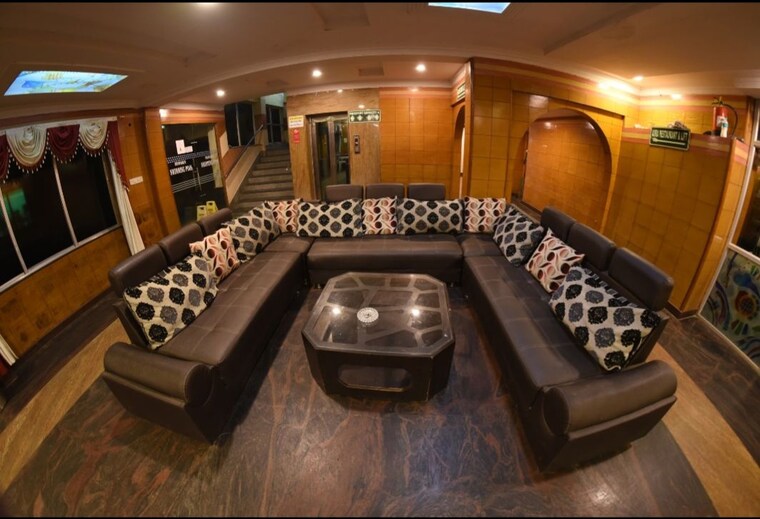 Living Room, sreepally 6+ Bedroom 63360 Sq.Ft. Independent House In Sreepally Kolkata 10447935