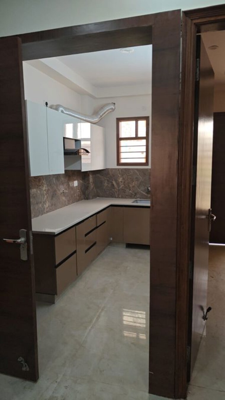 Kitchen, rps-palm-drive 3 Bedroom 125 Sq.Ft. Builder Floor In Sector 88 Faridabad 10448132