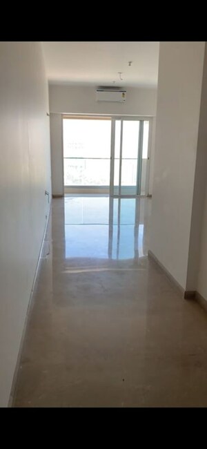 2 BHK Apartment For Sale in Kalpataru Radiance, Goregaon West