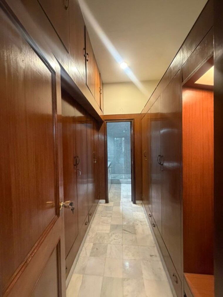 undefined, sector 10a 3.5 Bedroom 3000 Sq.Ft. Builder Floor In Sector 10a Gurgaon 10448146