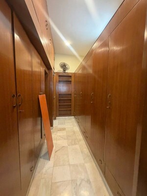 Building Lobby in 3.5 BHK Builder Floor at Sector 10a – for Rent