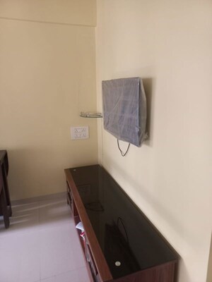 Furnished Amenities in 1 BHK Apartment at Kolbad – for Rent