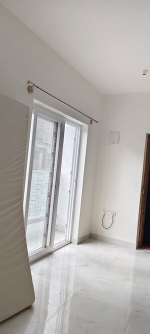 Building Lobby in 1 BHK Apartment at Halasuru – for Rent