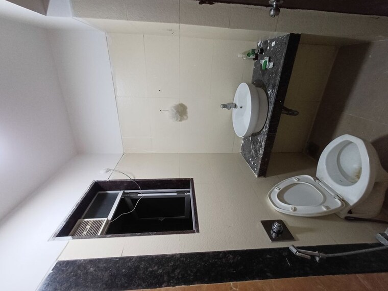 Attached Bathroom, stg-atlantis 1 Bedroom 500 Sq.Ft. Apartment In Panch Pakhadi Thane 10448160
