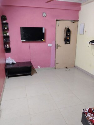 Team Area in 2 BHK Apartment at LandCraft River Heights, Raj Nagar Extension – for Rent