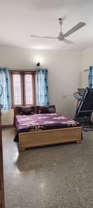 2 BHK Builder Floor For Rent in Halasuru