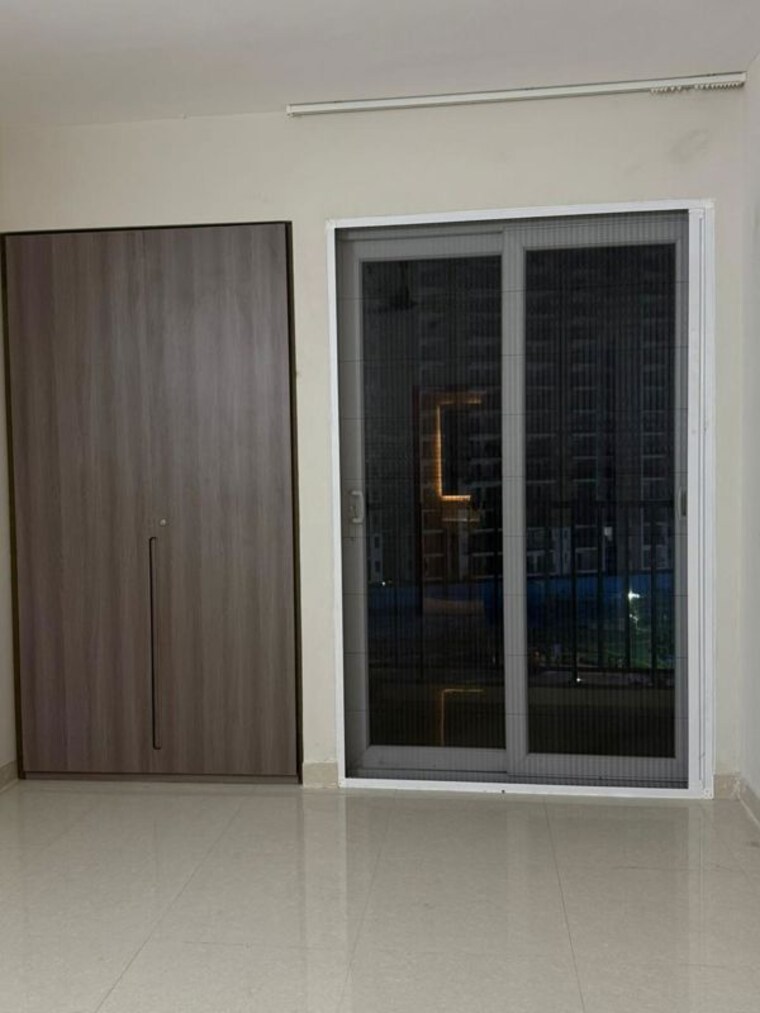 undefined, le-solitairian-city 2 Bedroom 1115 Sq.Ft. Apartment In Sector 25 Yamuna Expressway Greater Noida 10448209