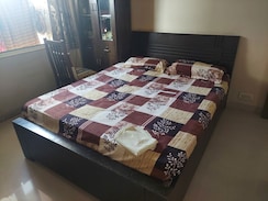1 BHK + Pooja Room Apartment For Rent in Dheeraj Solitaire