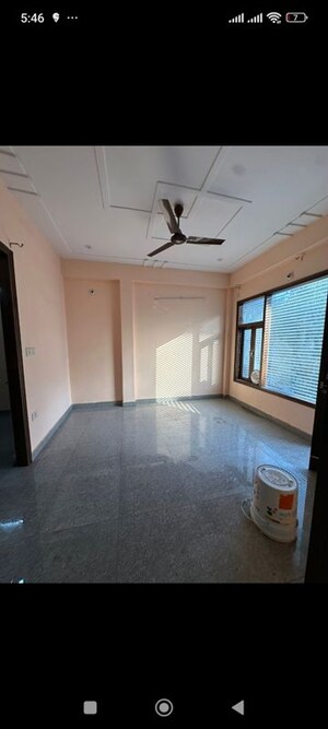 Room in 6+ BHK Independent House at Delta I Greater Noida – for Sale