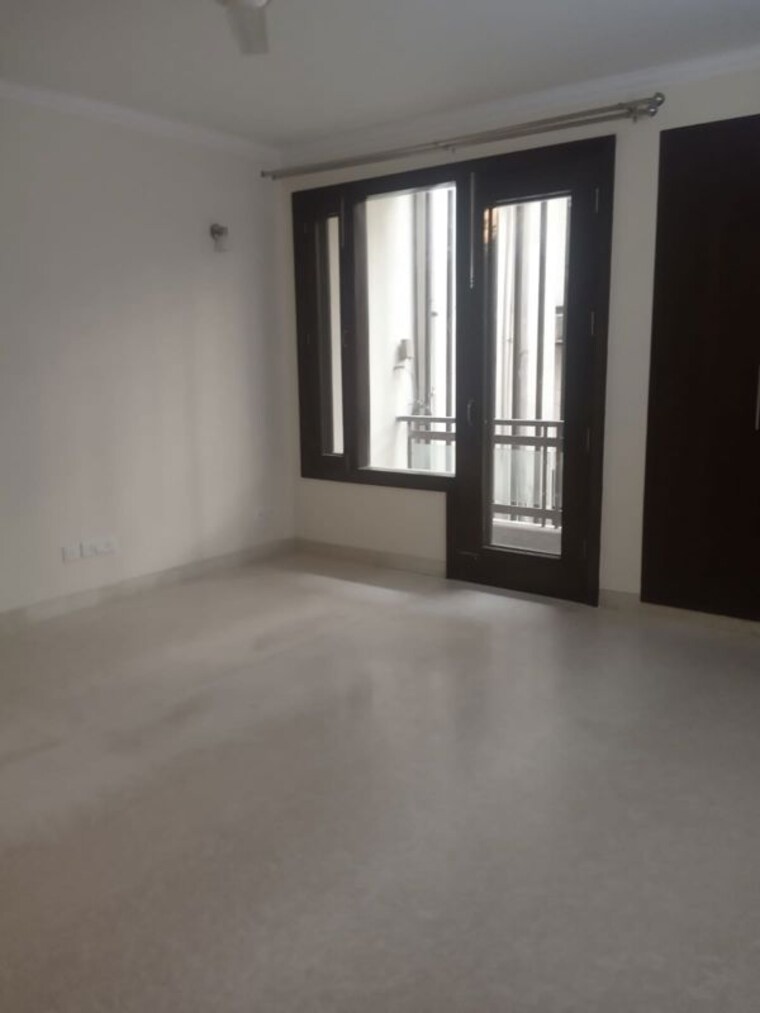 Room, lajpat nagar i 2 Bedroom 900 Sq.Ft. Builder Floor In Lajpat Nagar I Delhi 10448232