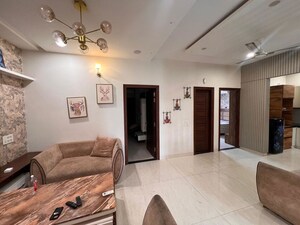 Living Room in 3 BHK Builder Floor at Sector 66 B – for Rent